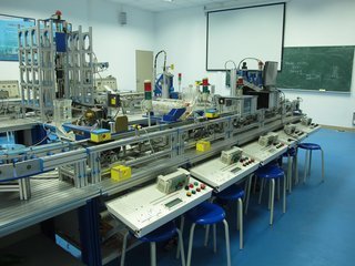 機電一體化系統(tǒng)的基本組成要素與生活實例